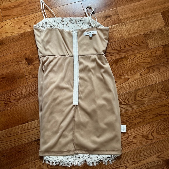 White Lace Dress - Picture 3 of 5